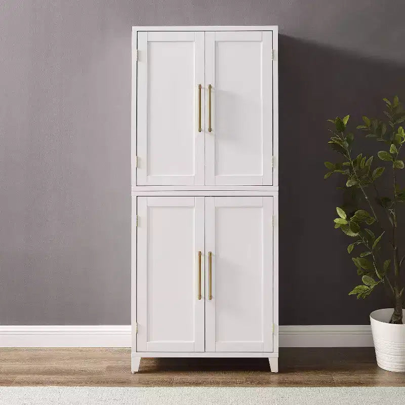 Armoire de rangement de cuisine blanche