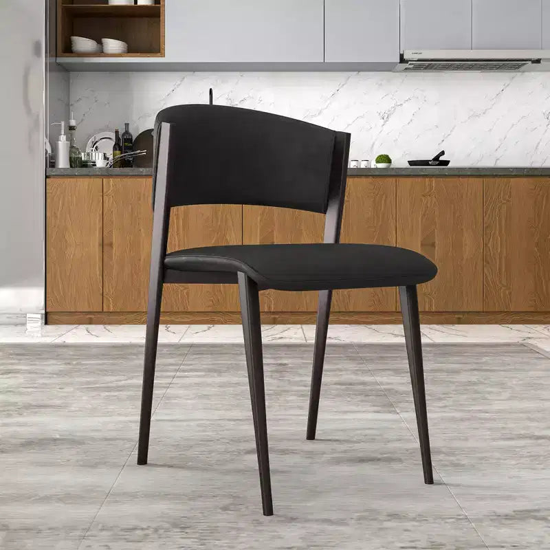 Chaise de salle à manger moderne en similicuir PU – Chaise d'appoint ergonomique à dossier incurvé avec pieds en métal noir mat robuste