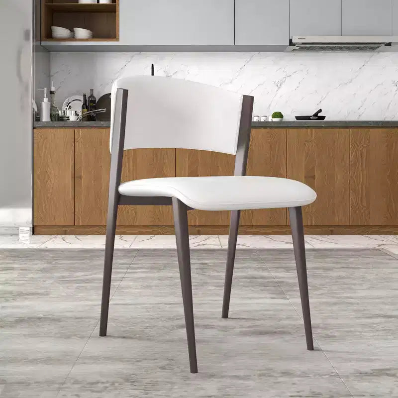 Chaise de salle à manger moderne en similicuir PU – Chaise d'appoint ergonomique à dossier incurvé avec pieds en métal noir mat robuste