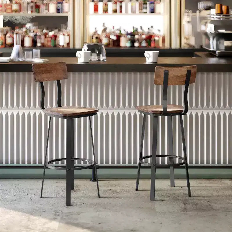 Tabouret de bar de restaurant avec assise et dossier en bois et structure thermolaquée